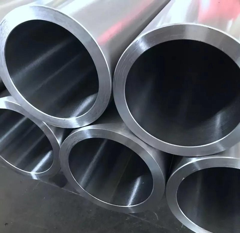 无缝钢管厂家：构建工业桥梁